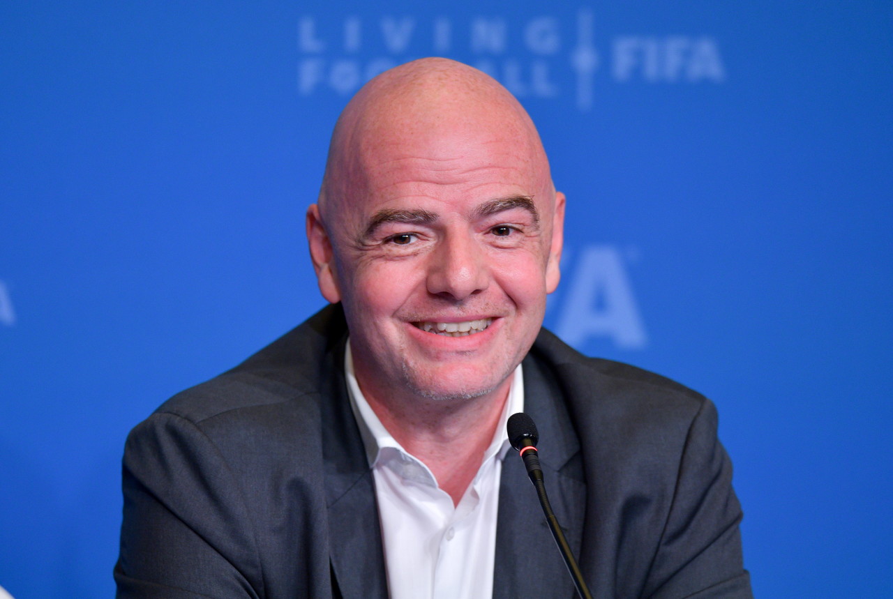 因凡蒂诺瞄准NFL总裁6400万年薪:FIFA出售世界杯股份真相 因凡蒂诺瞄准NFL总裁6400万年薪:FIFA出售世界杯股份真相