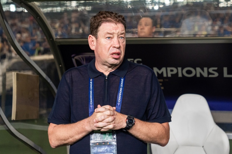三连败后斯卢茨基辞职 申花官宣毛毅军接掌教练组