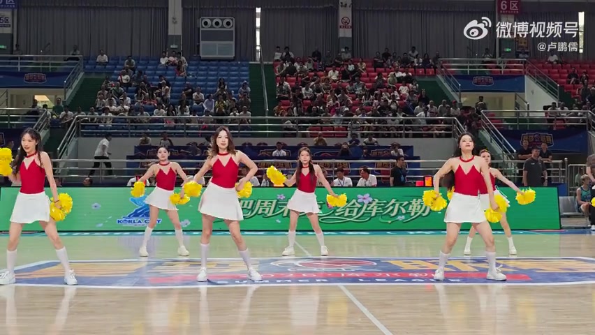CBA夏联库尔勒站啦啦队限时返场 卢鹏儒晒表演视频
