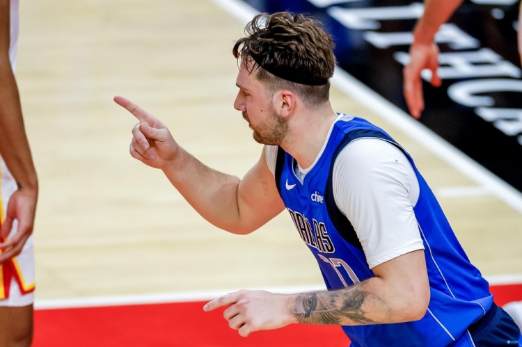 美媒评现役单场表现Top15：东契奇73分居首 阿德巴约评分83.0列第四
