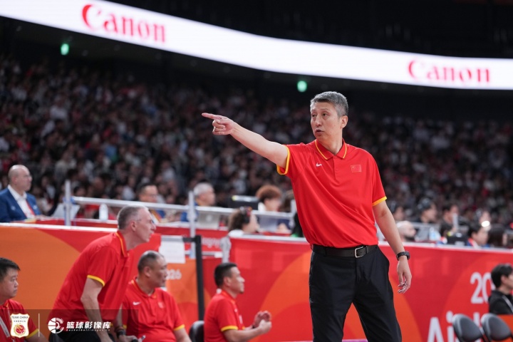 话题转变!词条“乔尔杰维奇 郭士强”冲上微博热搜榜第一位
