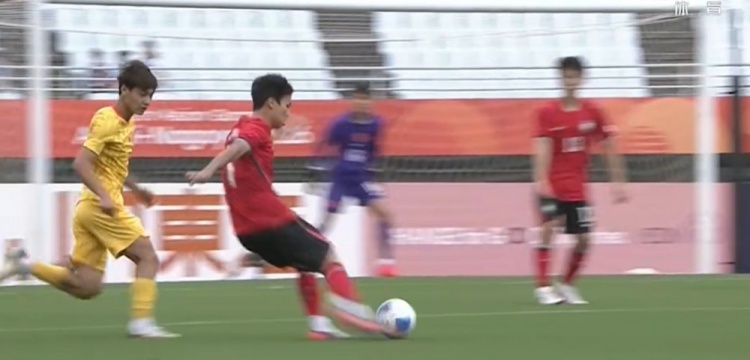 无缘亚运决赛!U23国足1-2韩国U23 王钰栋破门毛伟杰献助攻+伤退 无缘亚运决赛!U23国足1-2韩国U23 王钰栋破门毛伟杰献助攻+伤退